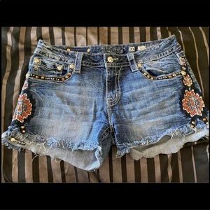 Miss me shorts size 33